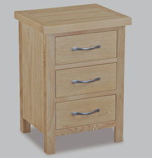 Regal Oak 3 Drawer Bedside